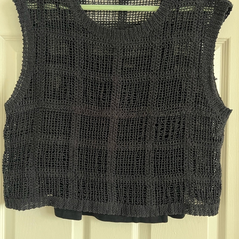 Sunday in Brooklyn black sweater tank w/cami. EIC. Onesize. - Picture 3 of 6